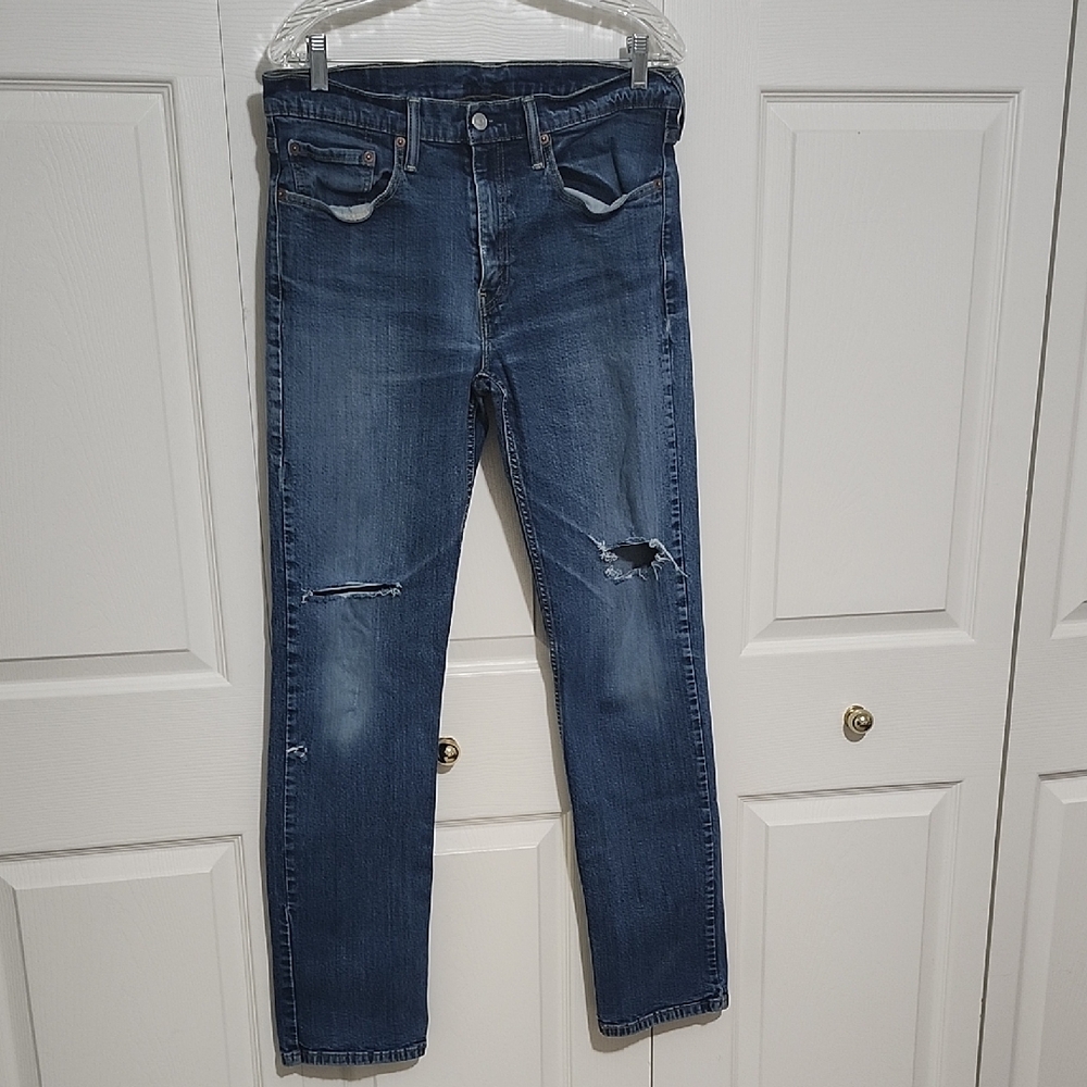 Levis Distressed 514